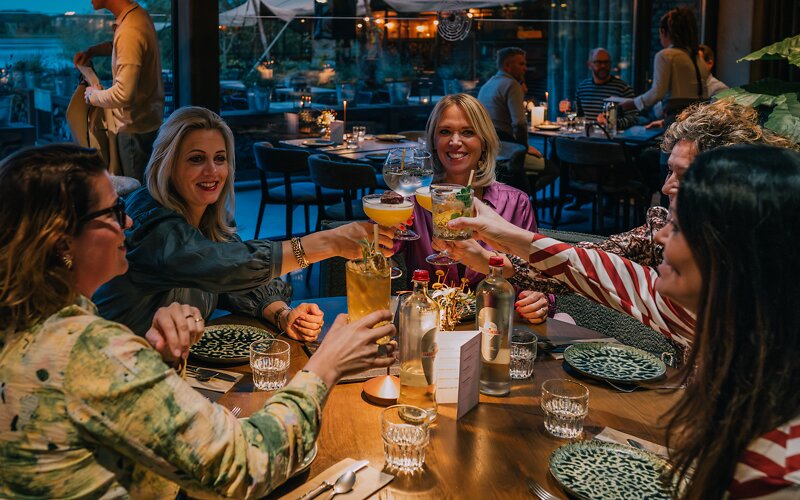 Lunchen bij Het Houtse Meer