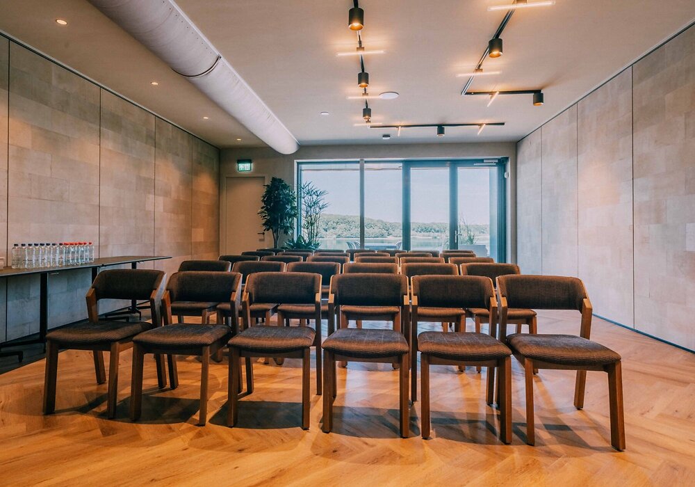 Zaal Lelie